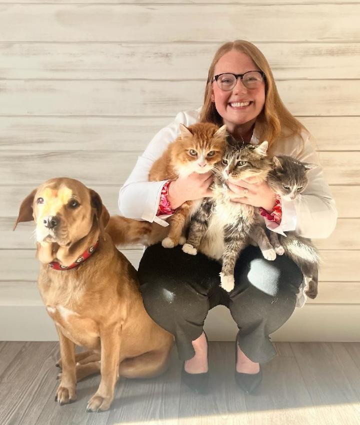 Dr. Rachael Jolly, DVM